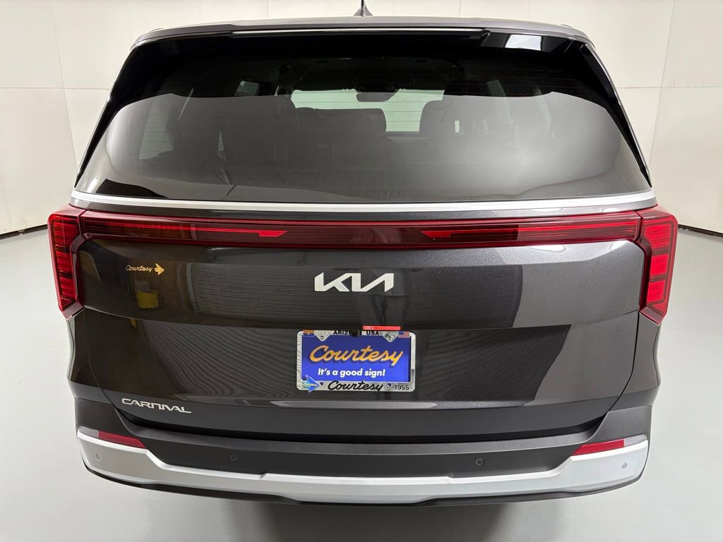 New 2026 Kia Carnival image 7