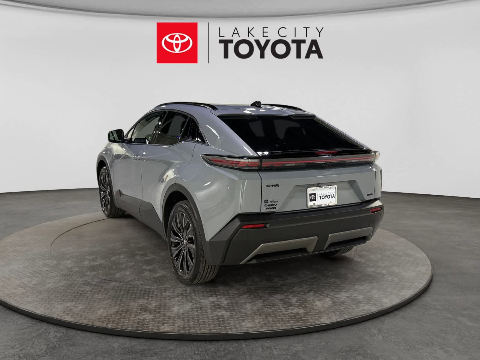 New 2026 Toyota C-HR AWD/4WD image 4