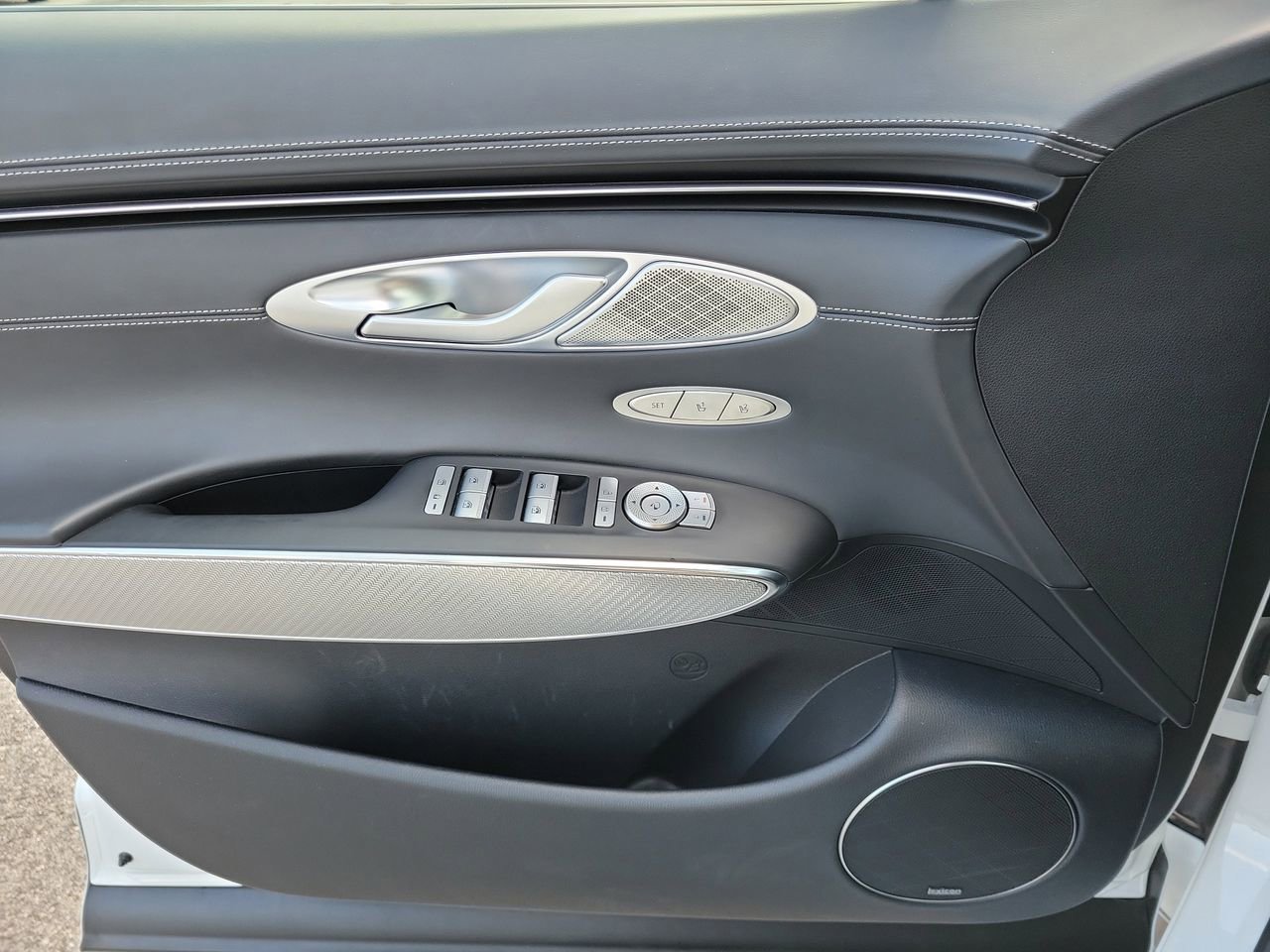 Used 2025 Genesis GV70 2.5T Sport Prestige w/ Sport Prestige Package image 29