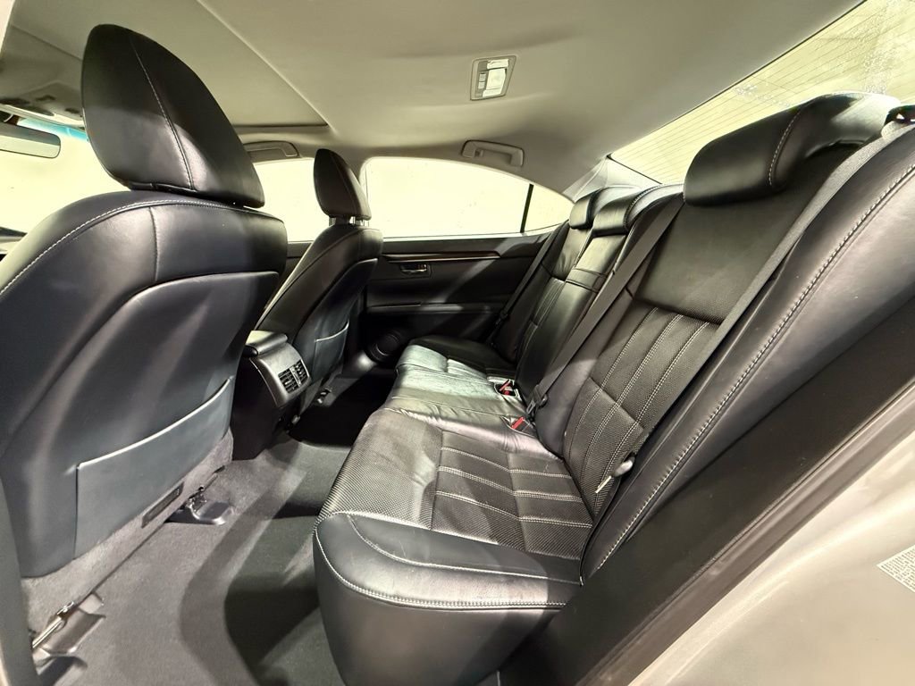 Used 2017 Lexus ES 350 w/ Luxury Package image 19