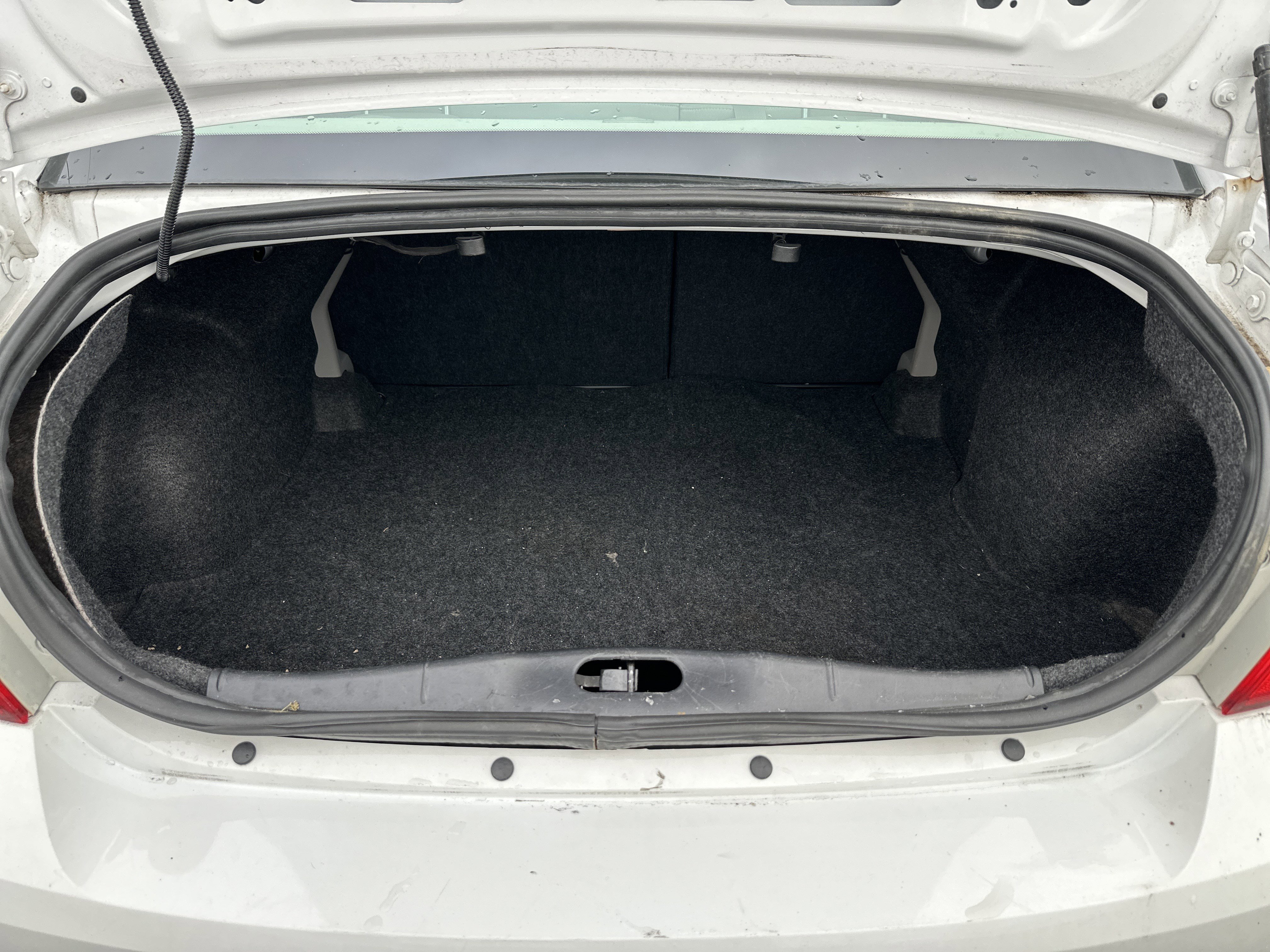 Used 2009 Chevrolet Cobalt LT w/ Preferred Equipment Group image 5