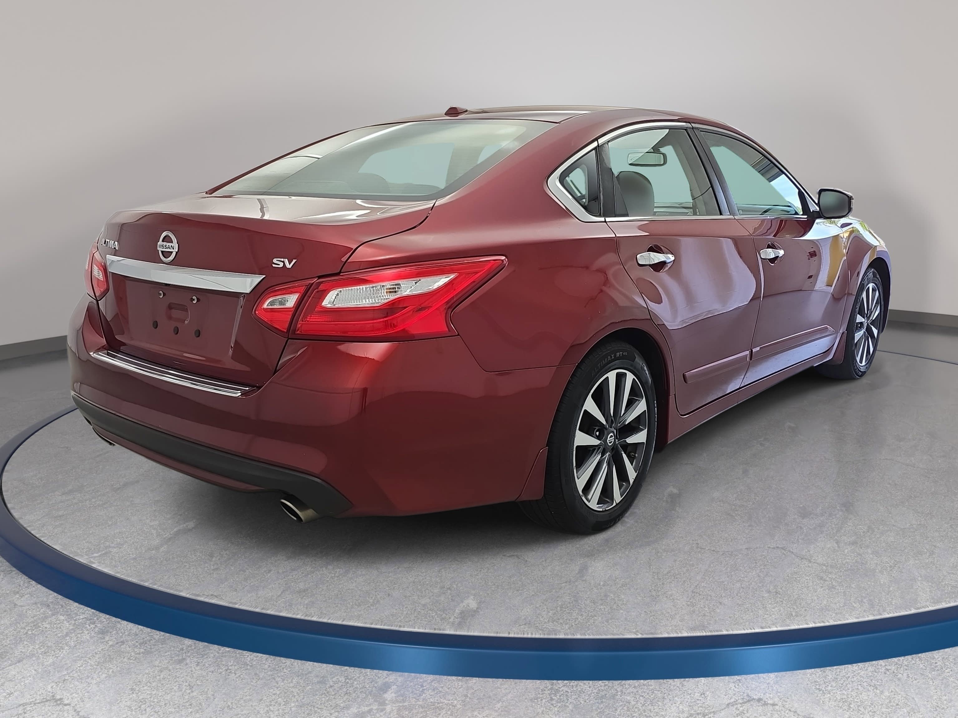 Used 2017 Nissan Altima 2.5 SV w/ Convenience Package FWD image 5