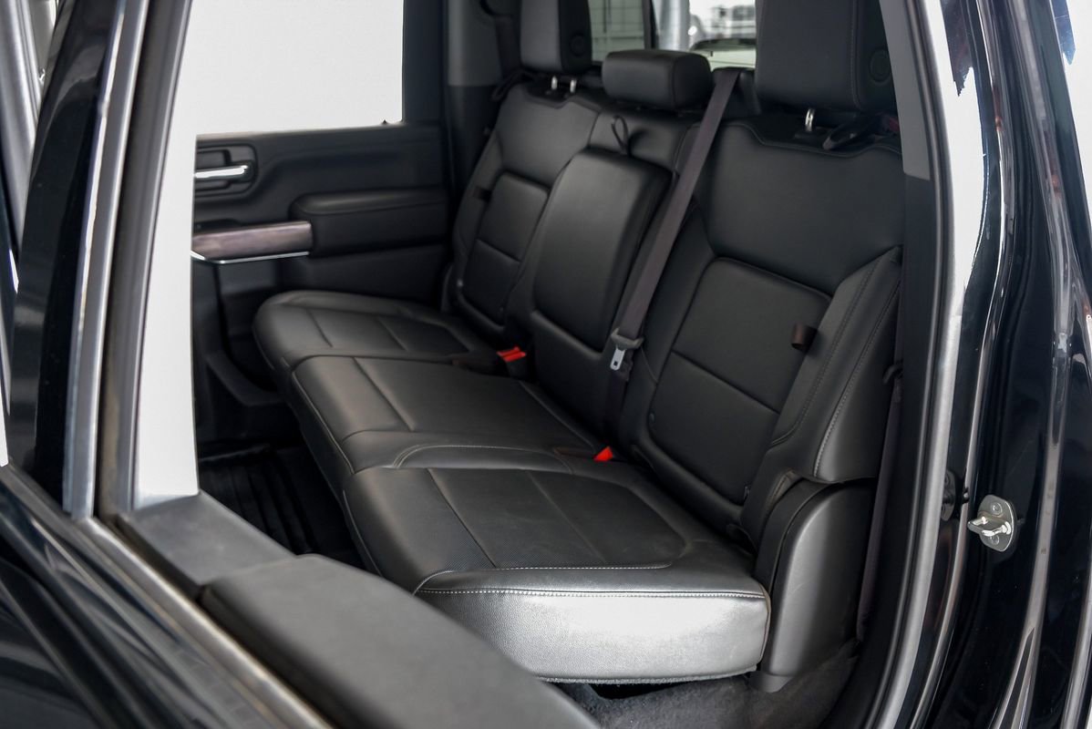 Used 2020 Chevrolet Silverado 2500 LTZ w/ LTZ Texas Edition image 35