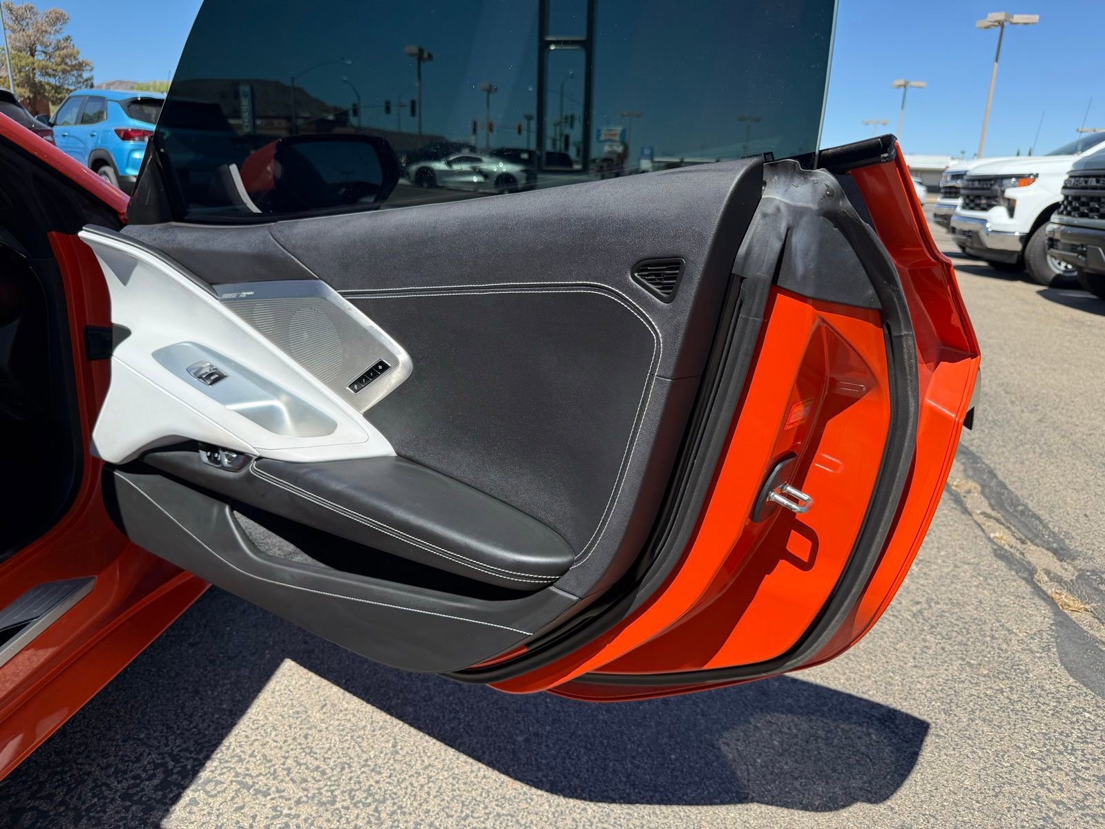 Used 2020 Chevrolet Corvette Stingray Preferred Cpe w/ 2LT Preferred Equipment Group image 37