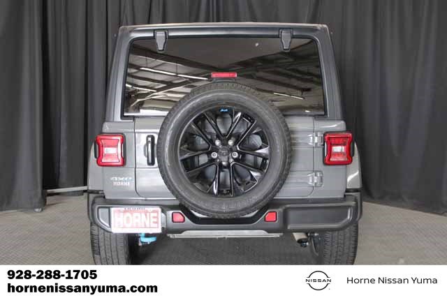 Used 2023 Jeep Wrangler Unlimited Sahara w/ Cold Weather Group AWD/4WD image 14