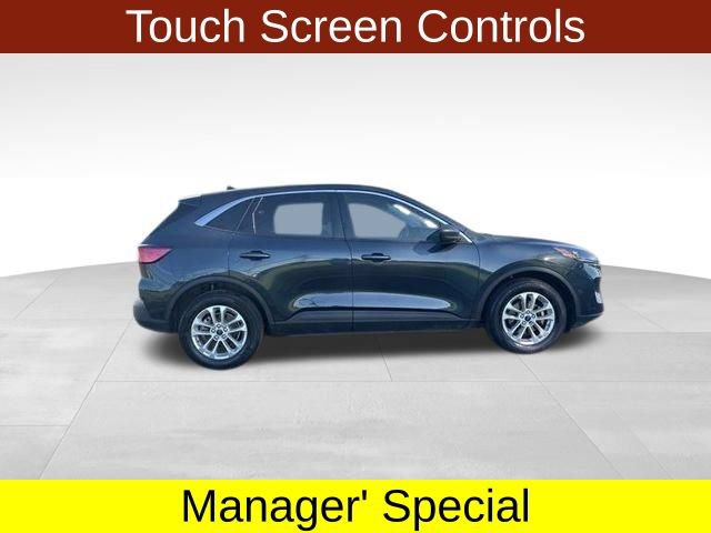 Used 2022 Ford Escape SE FWD image 8