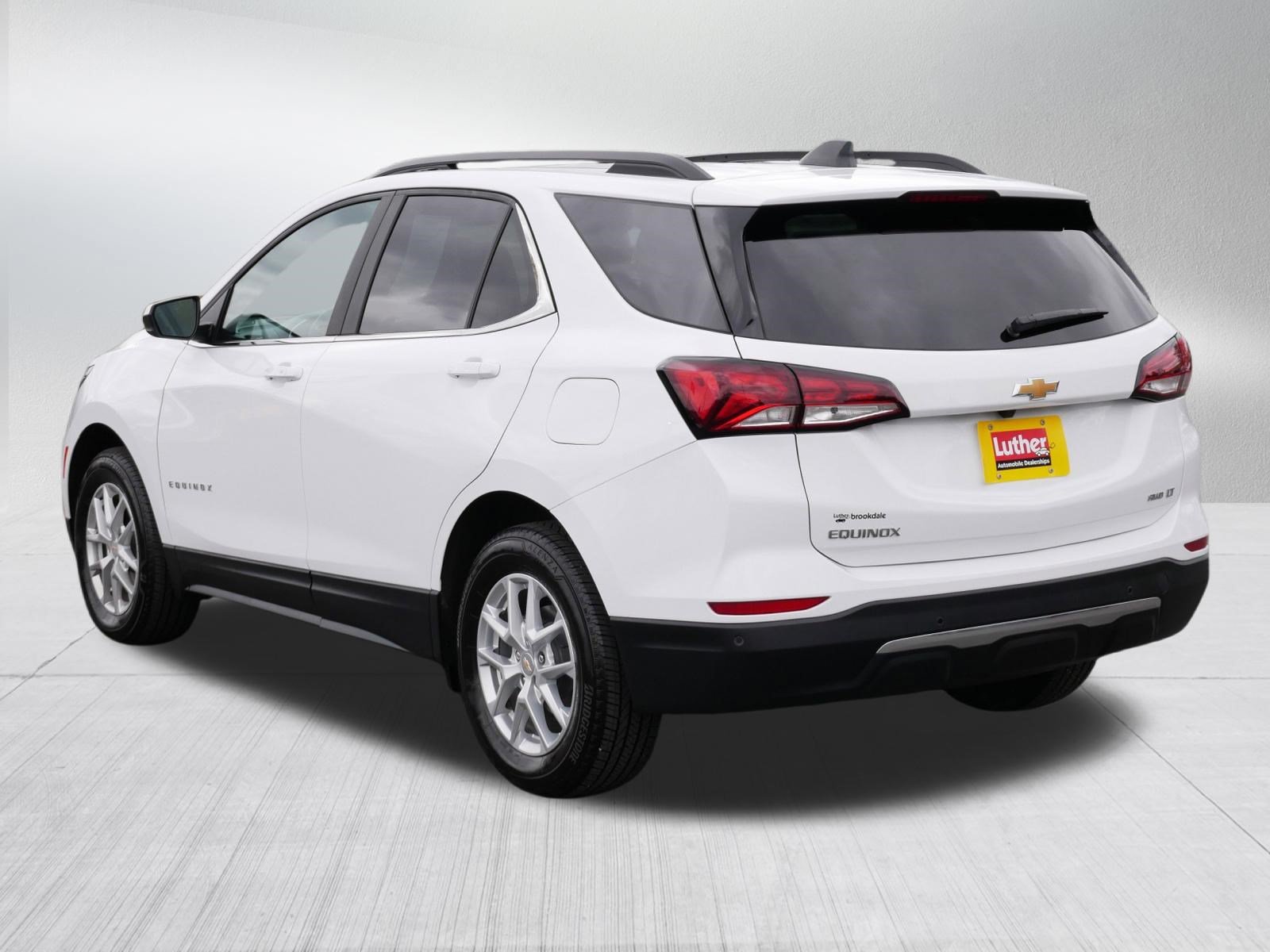 Used 2024 Chevrolet Equinox LT AWD/4WD image 5