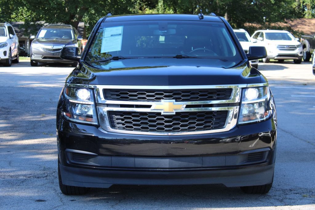Used 2015 Chevrolet Suburban LS RWD image 2