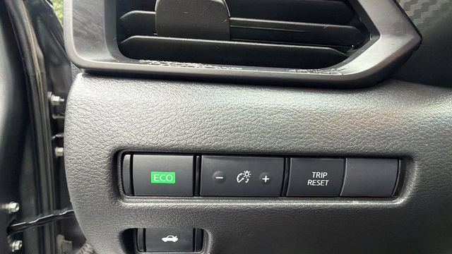 Used 2023 Nissan Sentra S FWD image 17