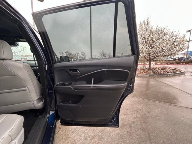 Used 2023 Honda Passport EX-L image 26