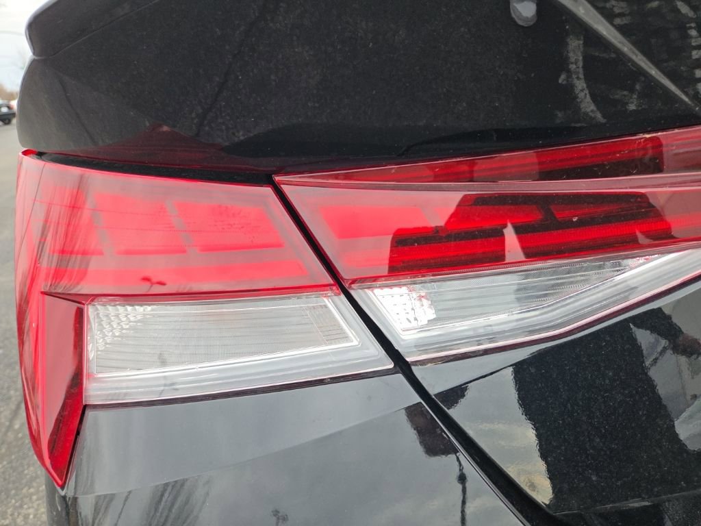 New 2026 Hyundai Elantra Sport FWD image 10