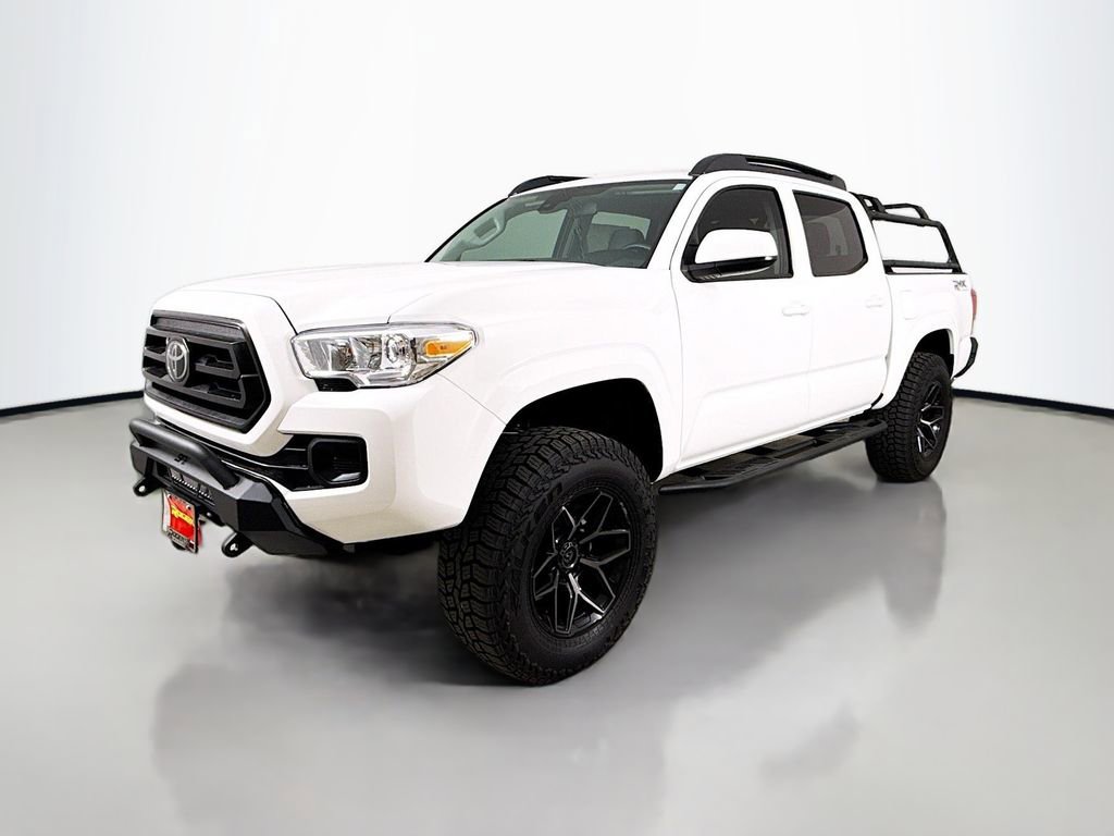 Used 2023 Toyota Tacoma SR image 3