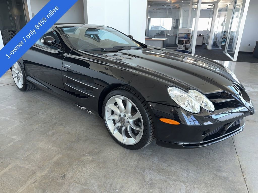 Used 2005 Mercedes-Benz SLR image 3