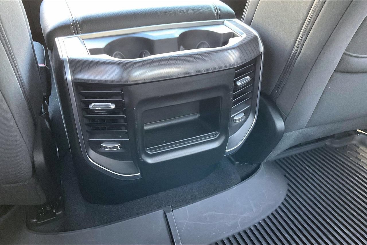 Used 2025 RAM 1500 Big Horn RWD image 15