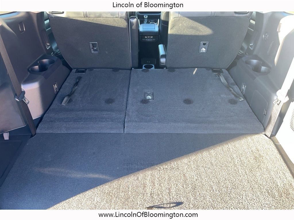 Used 2022 Toyota Highlander XLE image 13