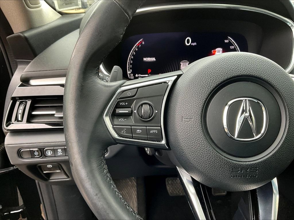Used 2023 Acura MDX SH-AWD w/ Technology Package image 11