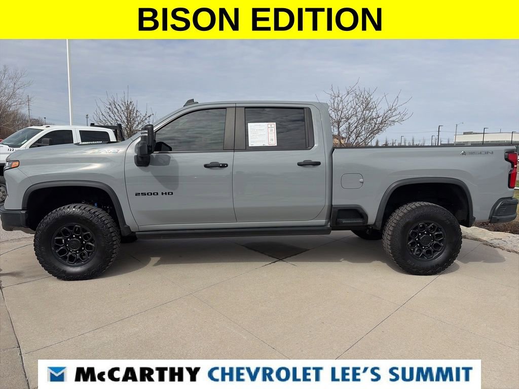 Used 2024 Chevrolet Silverado 2500 ZR2 w/ ZR2 Bison Edition image 4