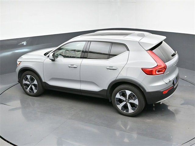 Used 2024 Volvo XC40 B5 Plus image 45