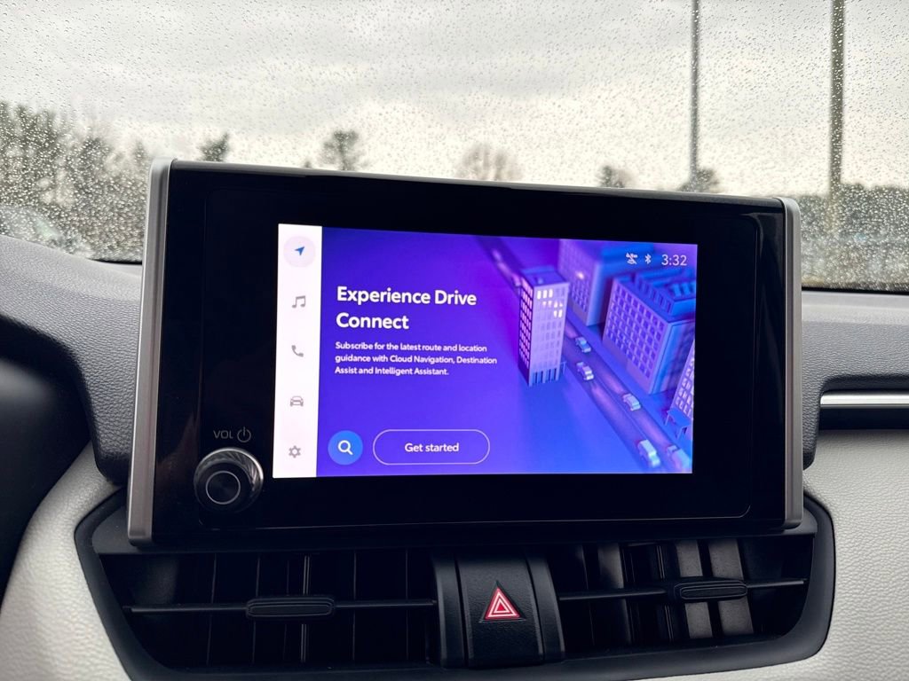 Used 2024 Toyota RAV4 XLE w/ Convenience Package image 18