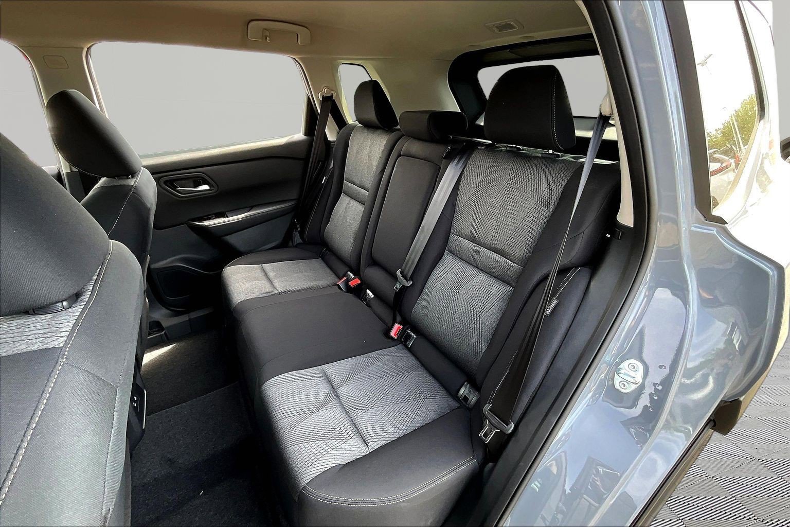 New 2026 Nissan Rogue SV AWD/4WD image 17