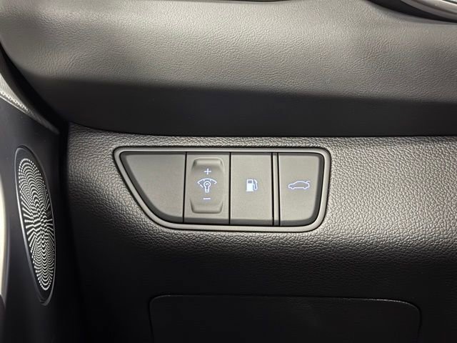 New 2026 Genesis G70 2.5T Prestige image 12