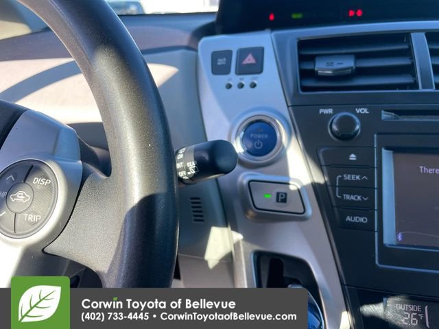 Used 2013 Toyota Prius V image 22