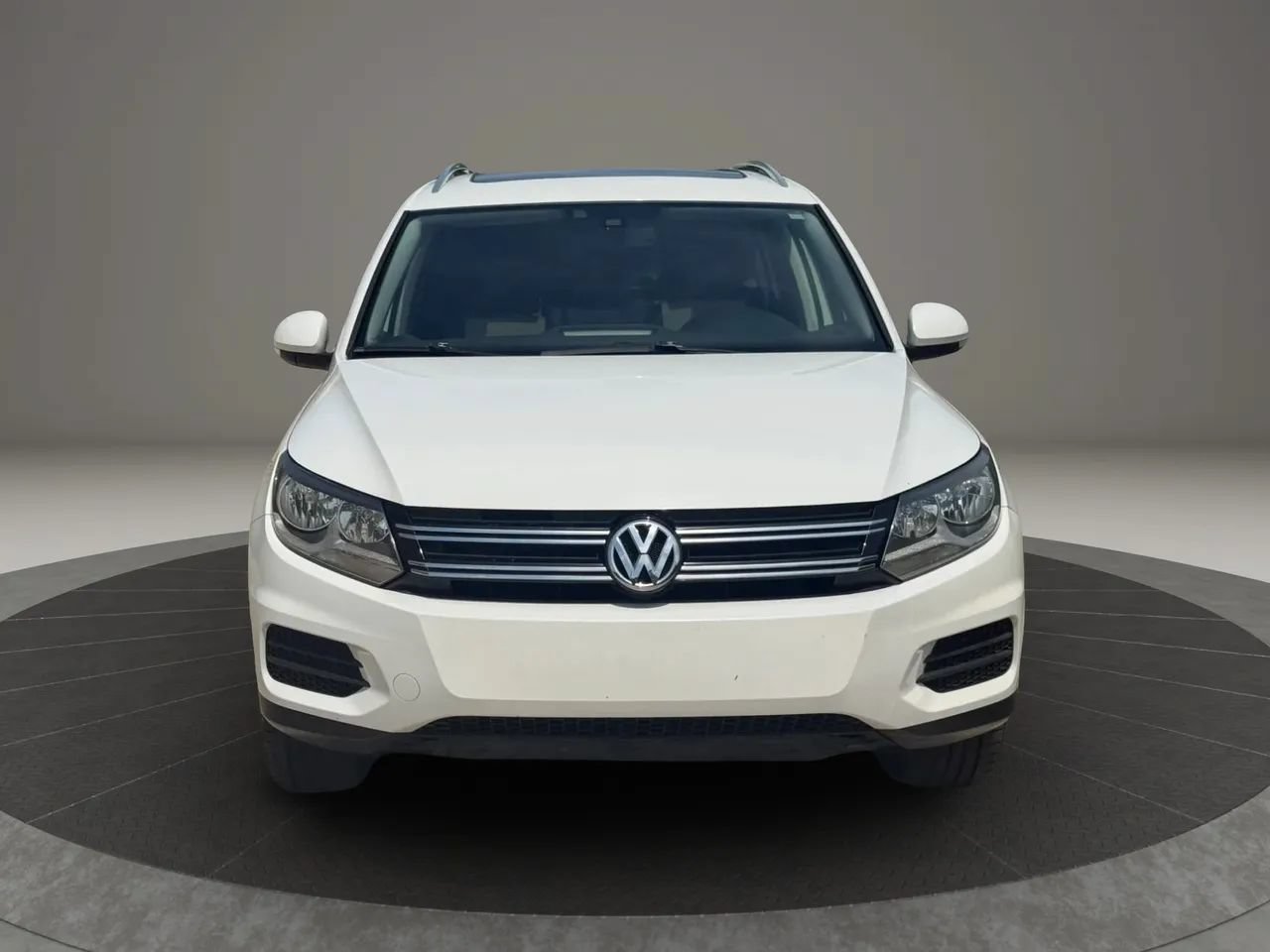 Used 2017 Volkswagen Tiguan Wolfsburg Edition FWD image 8