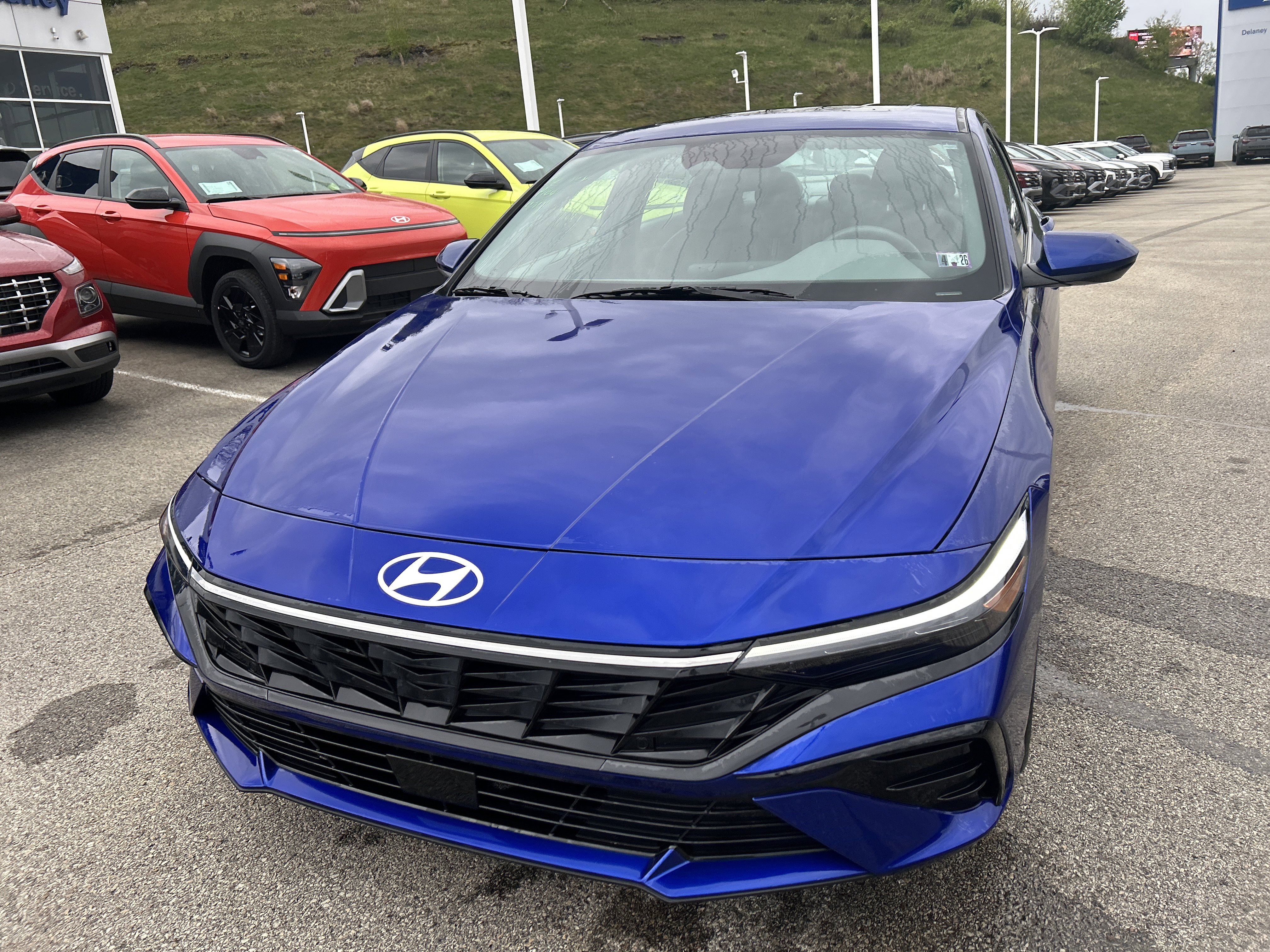 Used 2025 Hyundai Elantra SEL FWD image 25