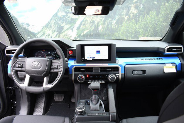 New 2026 Toyota Tacoma TRD Off-Road AWD/4WD image 9