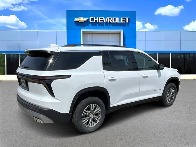 New 2026 Chevrolet Traverse LT w/ LPO, Floor Liner Package FWD image 4