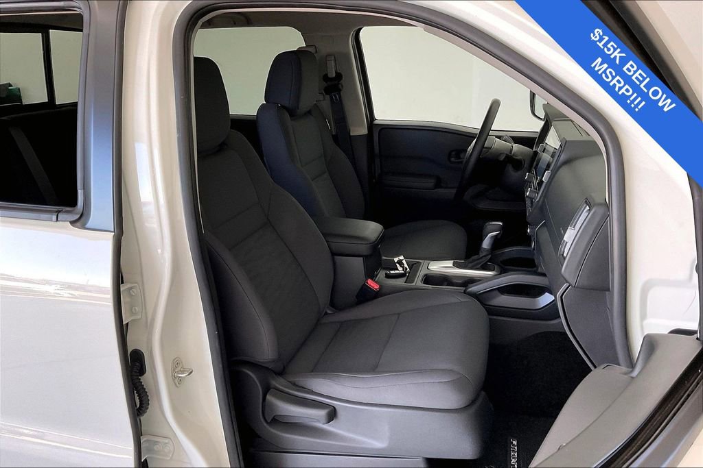 Used 2025 Nissan Frontier S image 11