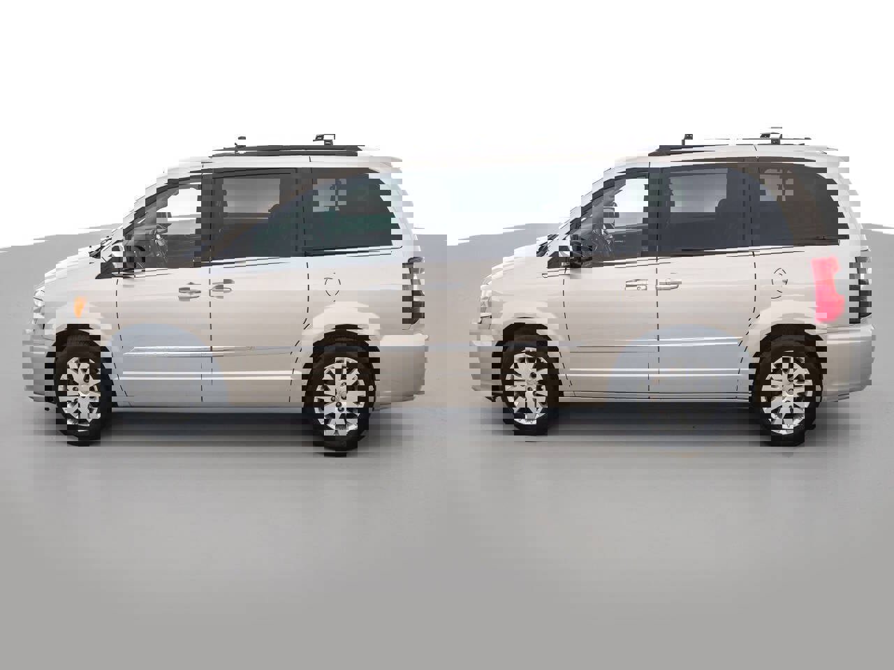 Used 2012 Chrysler Town & Country Touring-L w/ Entertainment Group #2 image 8