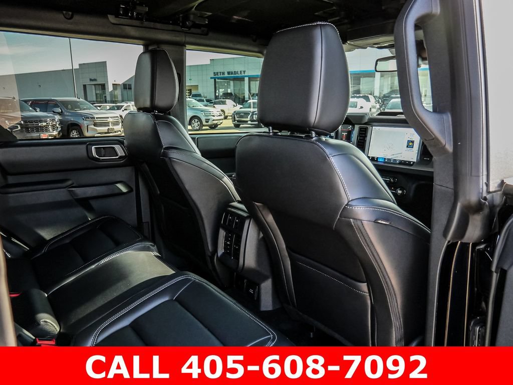 Used 2026 Ford Bronco Outer Banks AWD/4WD image 48