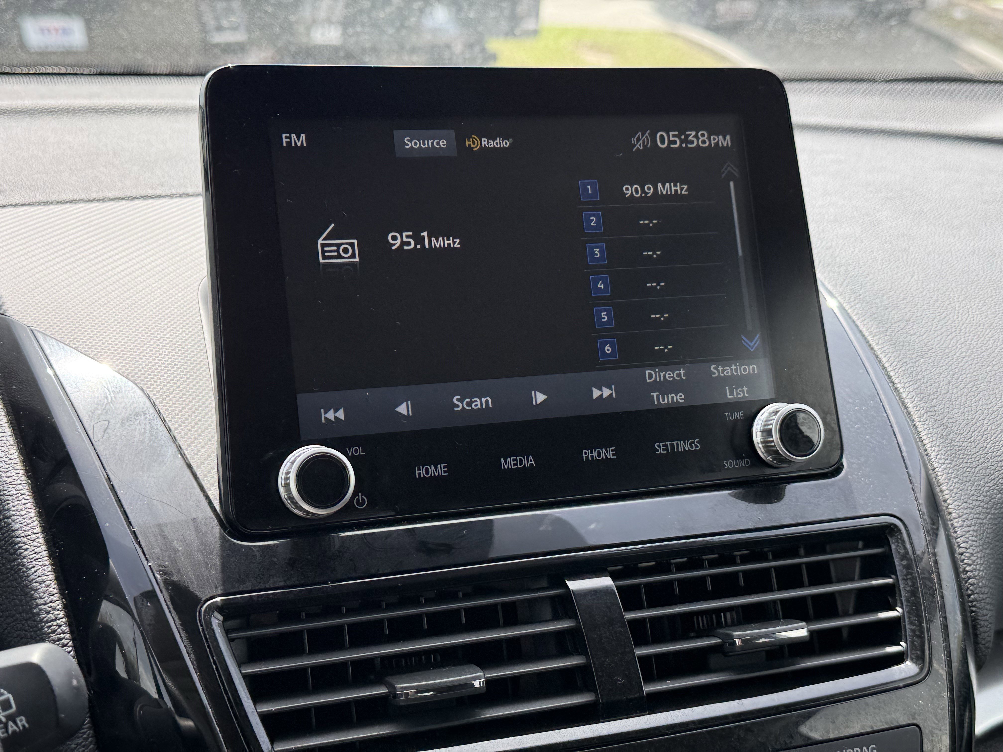 Used 2024 Mitsubishi Eclipse Cross LE image 20