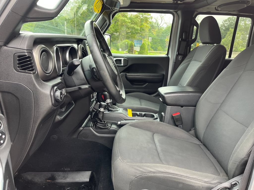 Used 2018 Jeep Wrangler Unlimited Sport S AWD/4WD image 14