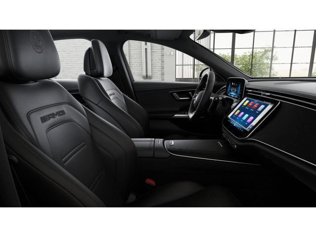 Used 2026 Mercedes-Benz E 53 AMG e 4MATIC Sedan image 4