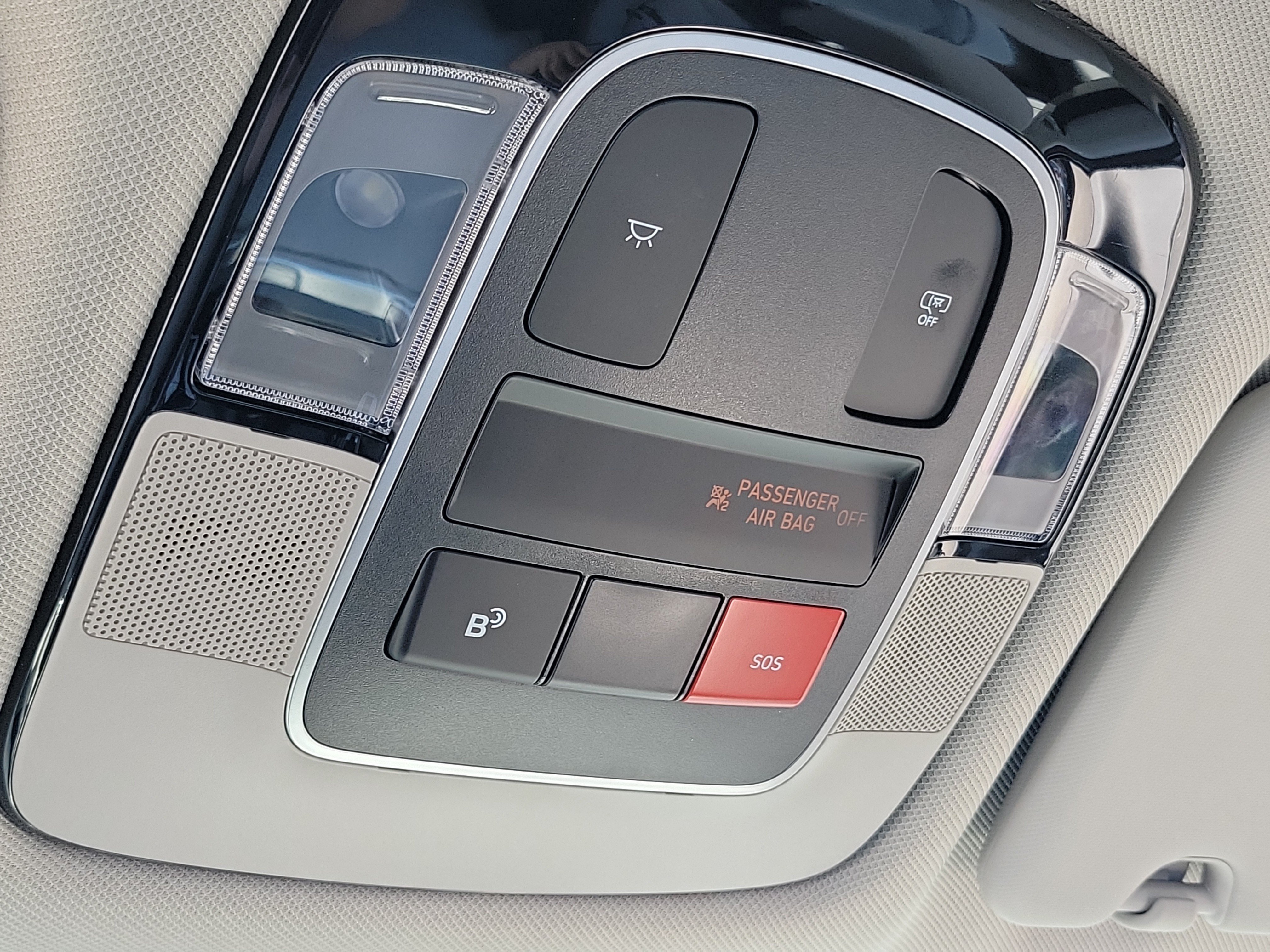 Certified 2025 Hyundai Tucson SE FWD image 18