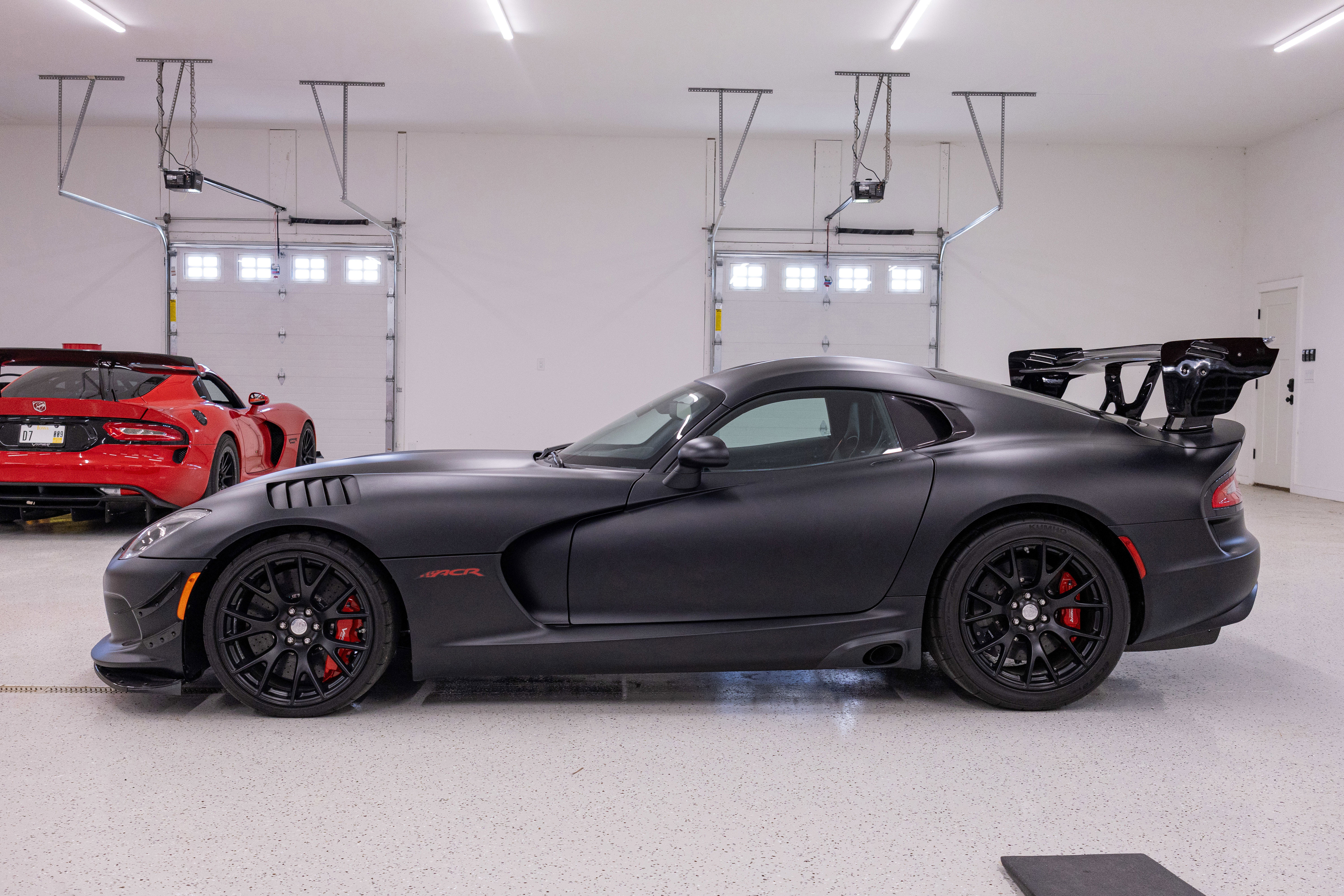 Used 2017 Dodge Viper GTC w/ ACR Package RWD image 7