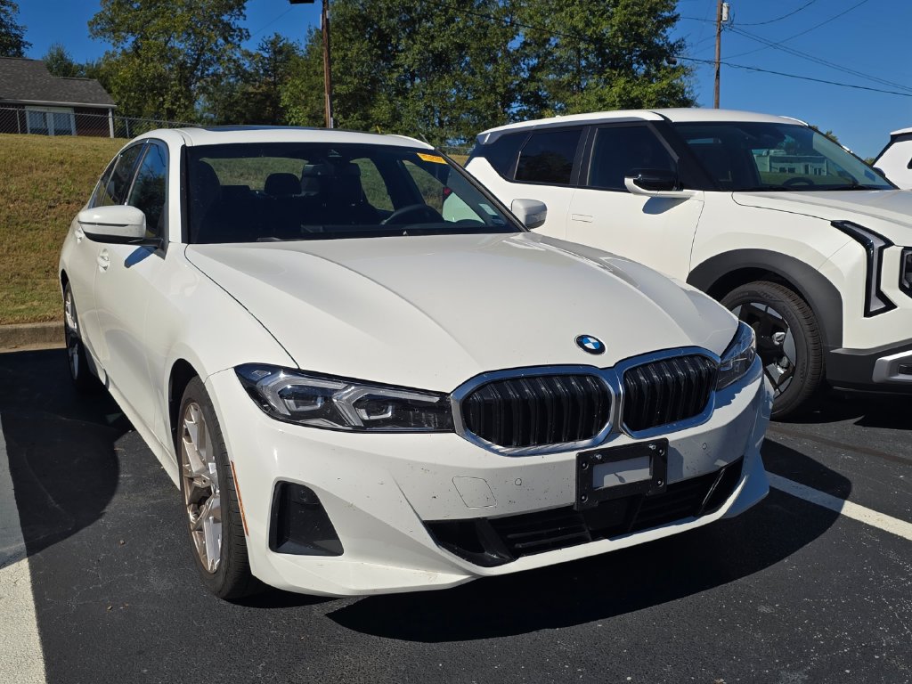 Used 2026 BMW 330i Sedan RWD image 1
