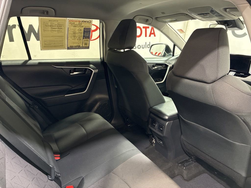 Used 2023 Toyota RAV4 XLE AWD/4WD image 16