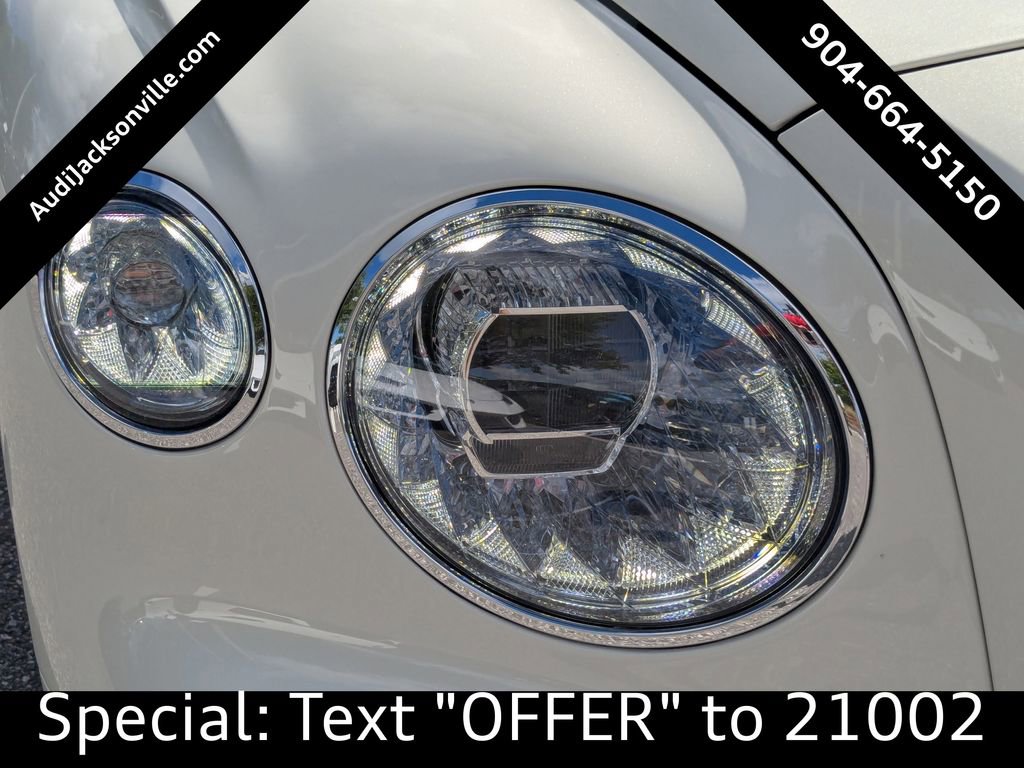 Used 2022 Bentley Flying Spur W12 image 11