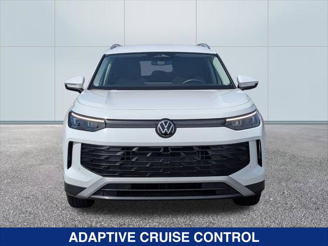 Used 2025 Volkswagen Tiguan S image 8