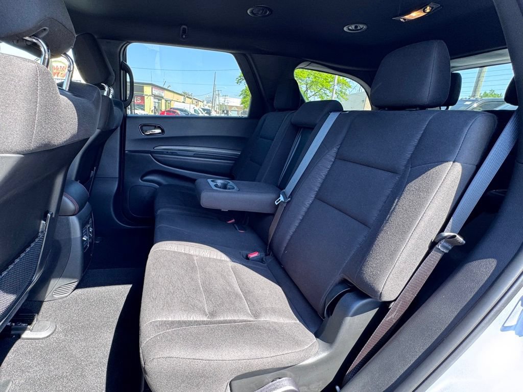Certified 2025 Dodge Durango R/T w/ Blacktop Package AWD/4WD image 16