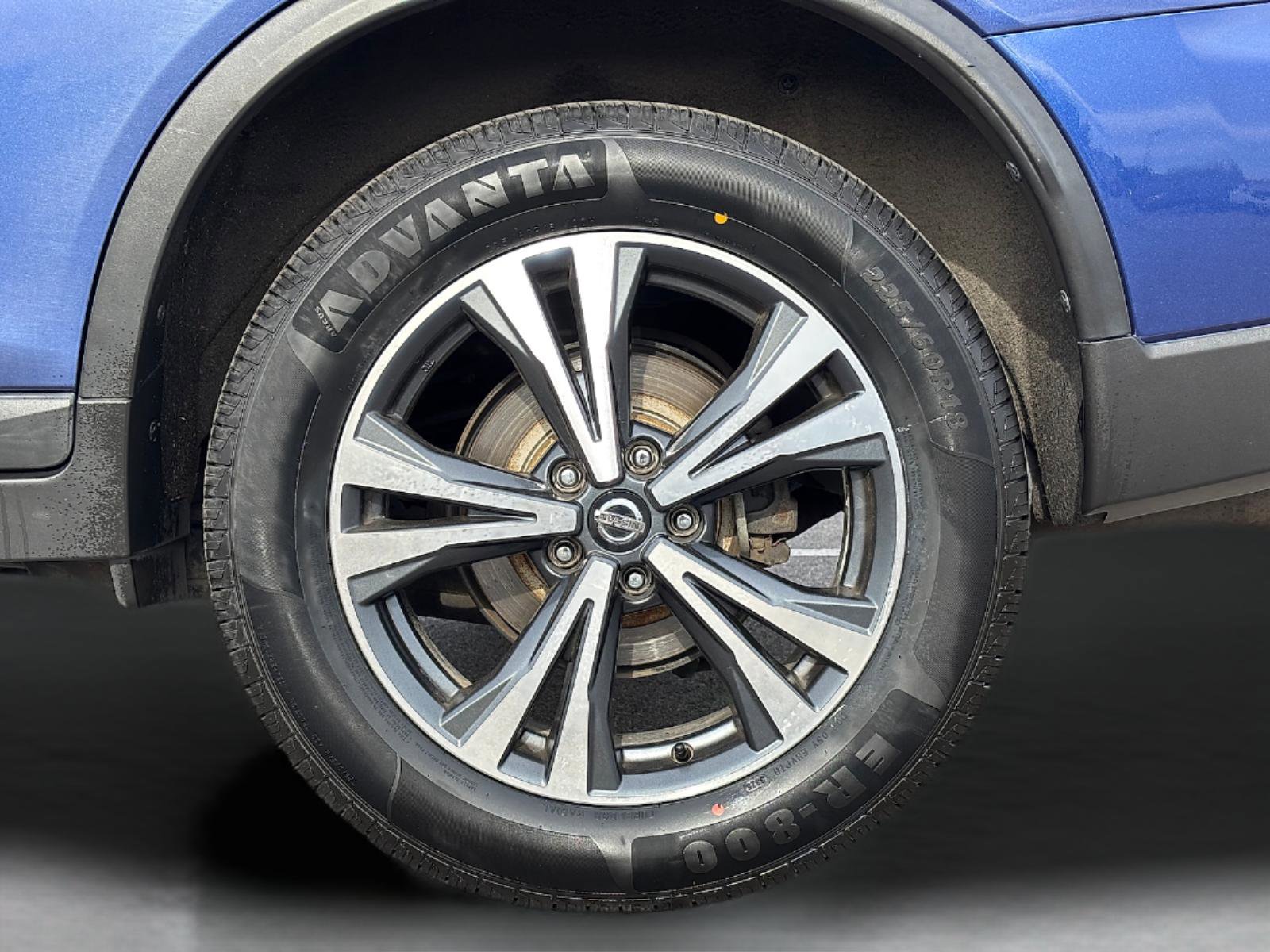 Used 2018 Nissan Rogue SL AWD/4WD image 10