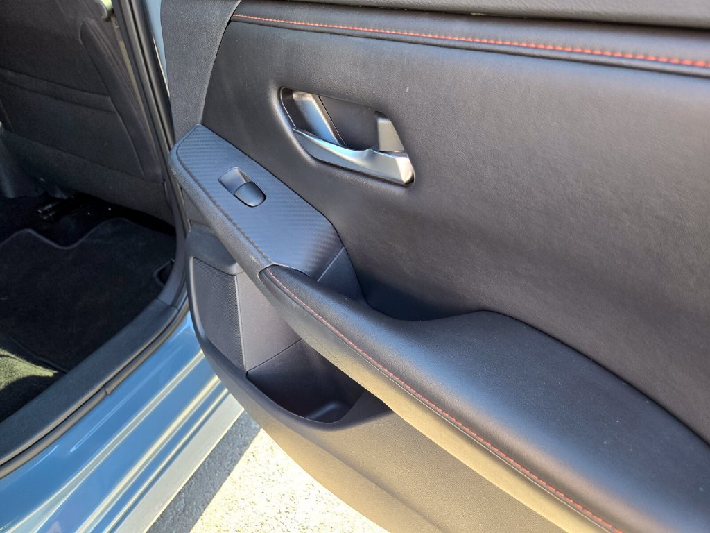 Certified 2024 Nissan Sentra SR FWD image 21