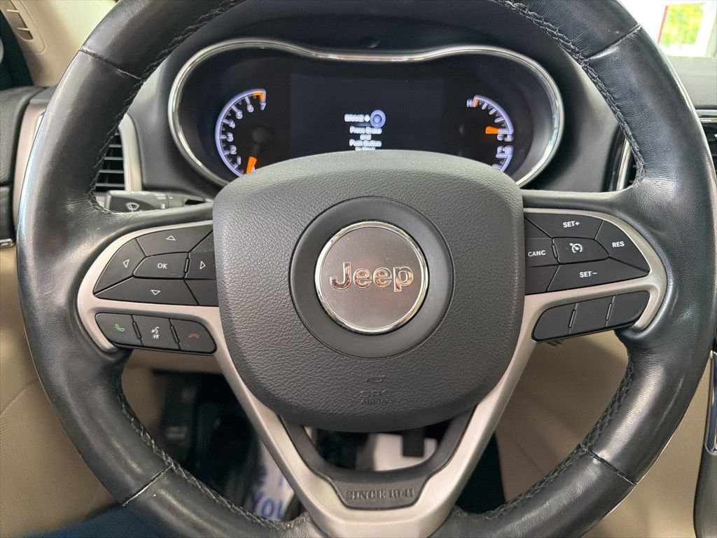 Used 2020 Jeep Grand Cherokee Limited AWD/4WD image 9