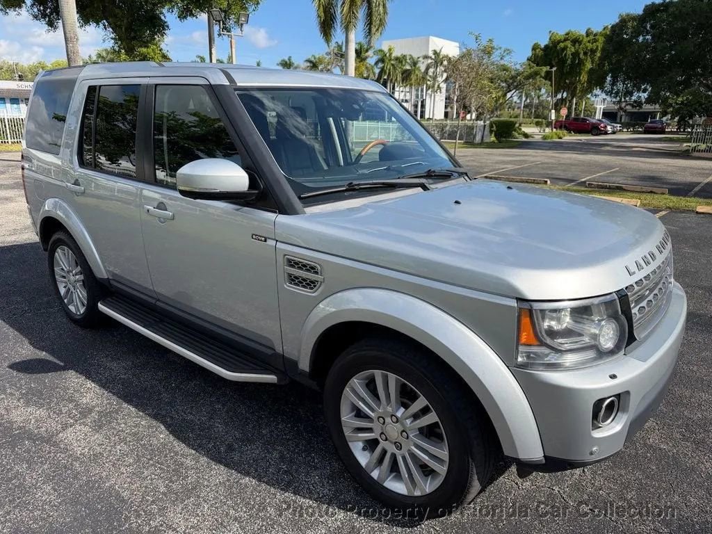 Used 2015 Land Rover LR4 HSE LUX image 2