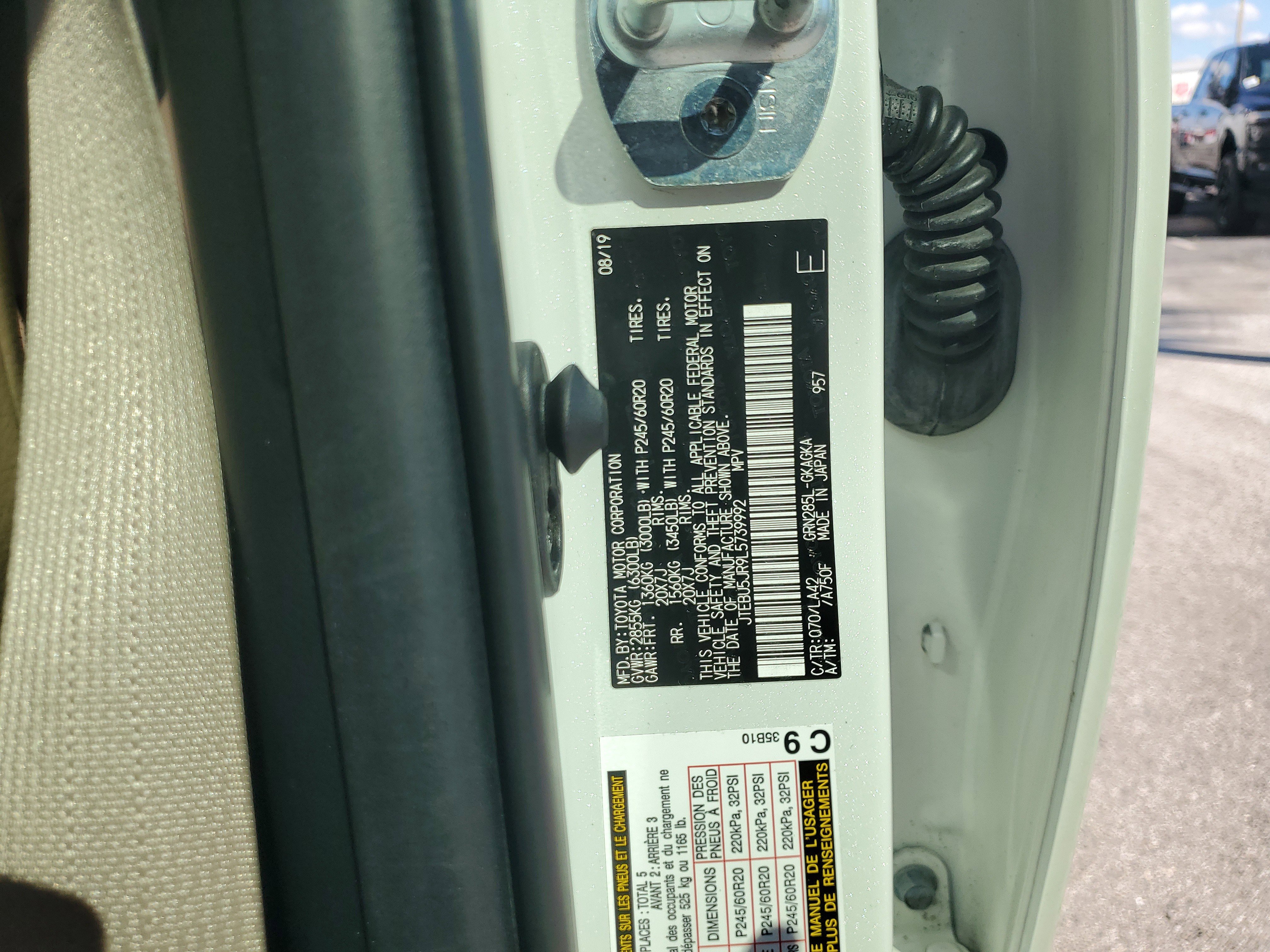 Used 2020 Toyota 4Runner 4WD image 31