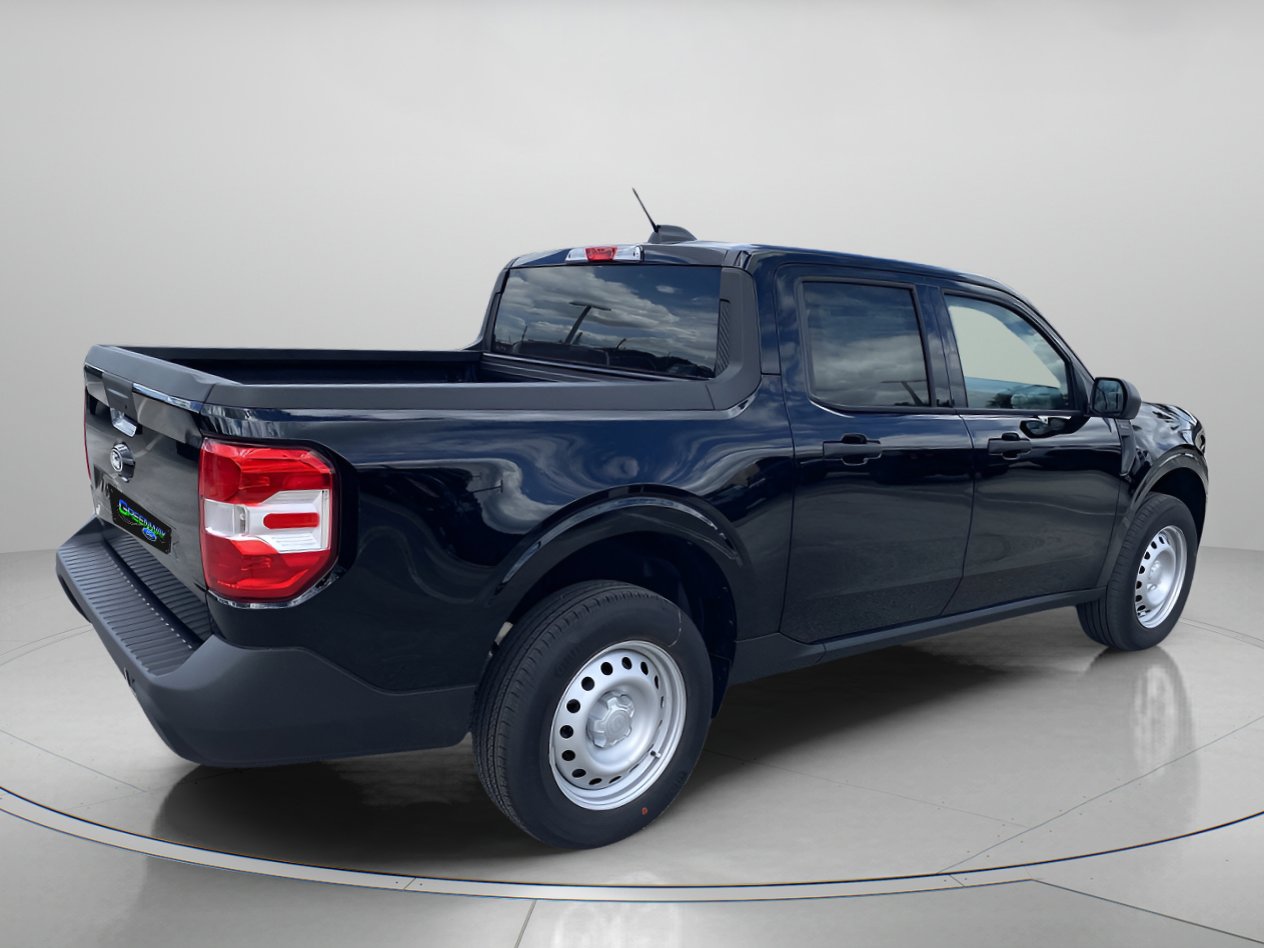 New 2026 Ford Maverick XL FWD image 4