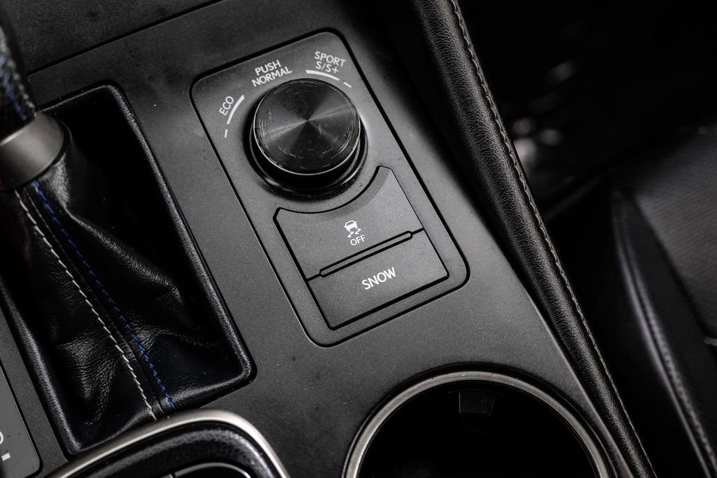 Used 2015 Lexus RC F w/ Premium Package image 27